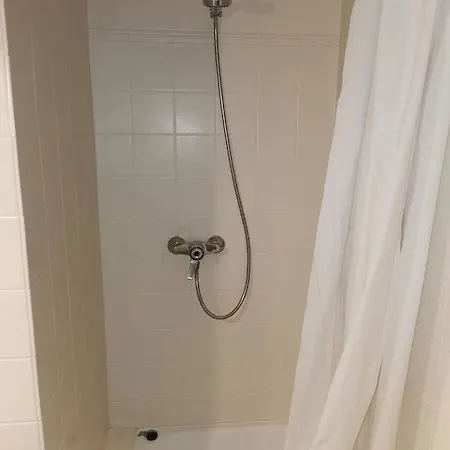 بيت ريفي Hornbrooker